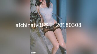 【新片速遞】  极品甜美小姐姐！浴缸里激情操逼！跪着吸吮大屌，水中骑乘位后入，全力输出微毛嫩穴