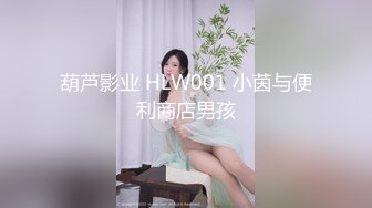 海角社区禁忌姐弟乱伦姐姐的奶味操姐姐的时候小姑子给打来了电话，边操边打电话果然爽啊