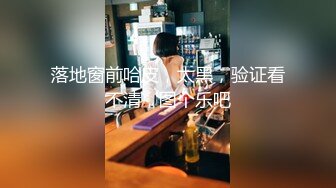 在出差地旅馆，为了预算和两位巨乳新人女同事同住一个房间！以“川”字形睡姿度过夜晚，被胸部夹在中间不由得勃起，就这样不停抽插的2天1夜 朝日奈花恋 辻樱