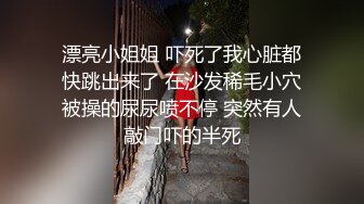  蛇精脸妹子，套房里面和啪啪做爱，卫生间深喉吃屌，客厅沙发上花样超多