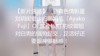 精彩双飞大战！两个漂亮姐妹换着来！轮流无套被干~另外一个就在旁边当摄影师~