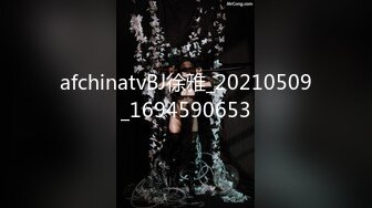 JYS』极品反差人妻 丝袜套头栓狗链挨操 震撼3P前裹后操，刺激！【极品性爱❤️超颜女神】推特大神『JYS』最强性爱私拍 极品反差人妻 丝袜套头栓狗链挨操 震撼3P前裹后操《刺激》 (1)