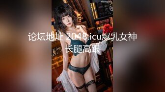 【新片速遞】偷窥漂亮美眉在河边换衣服 妹子身材超级棒 可惜最后躲树后面去了 