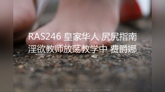 八块腹肌的体育生表弟想攒钱买鞋,我答应会给他买,但是在这之前要先给我调教