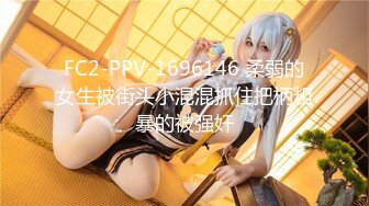 【Olivia】Stripchat来了一个极品，童颜巨乳小萝莉，滴蜡缸塞喷水 (1)